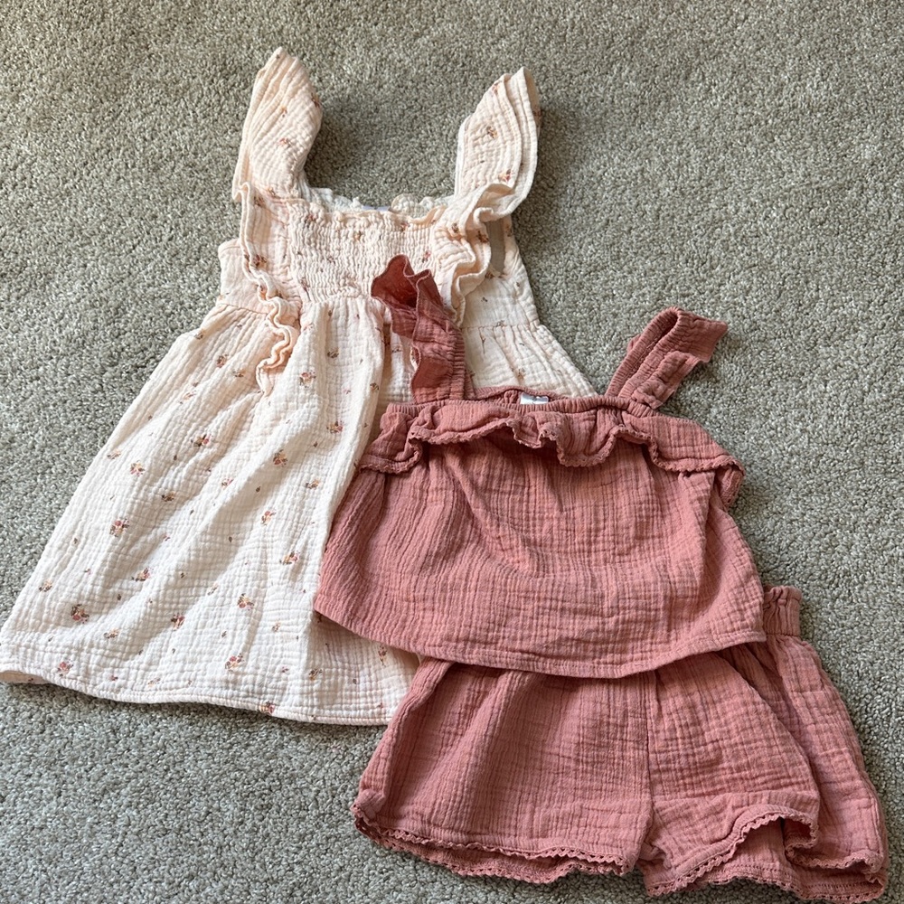 TWO Modern Moments Outfits